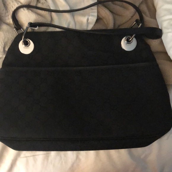 Gucci - Picture 4 of 7